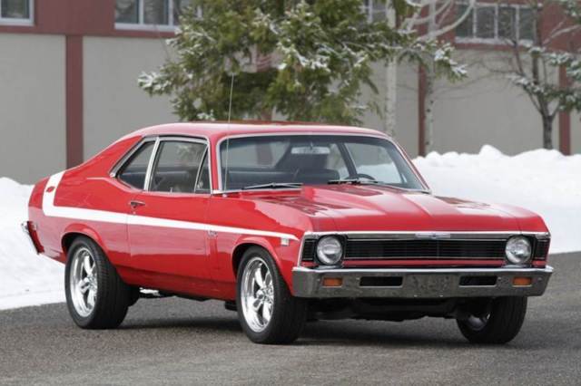 1969 Chevrolet Nova (Red/Black)