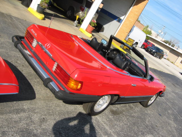 Seller of Classic Cars - 1976 Mercedes-Benz SL-Class (Red ...
