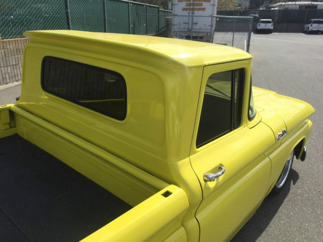 1962 Chevrolet C-10 (Yellow/Gray)
