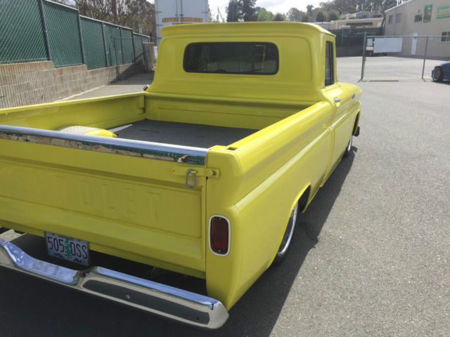 1962 Chevrolet C-10 (Yellow/Gray)