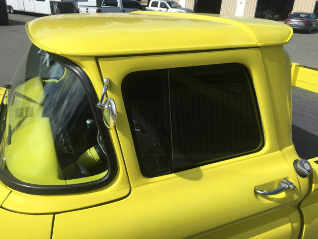 1962 Chevrolet C-10 (Yellow/Gray)