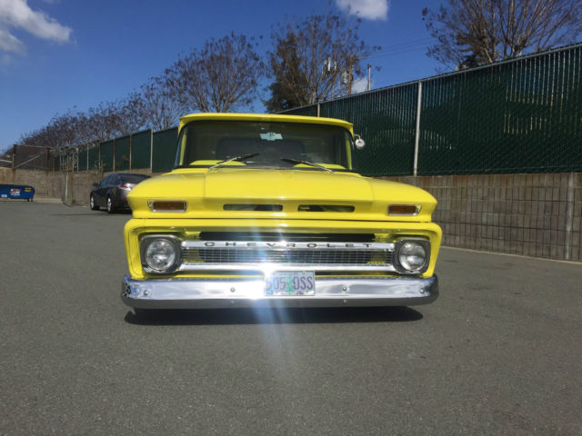 1962 Chevrolet C-10 (Yellow/Gray)