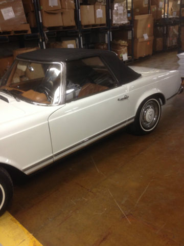 1966 Mercedes-Benz SL-Class (White/Tan)