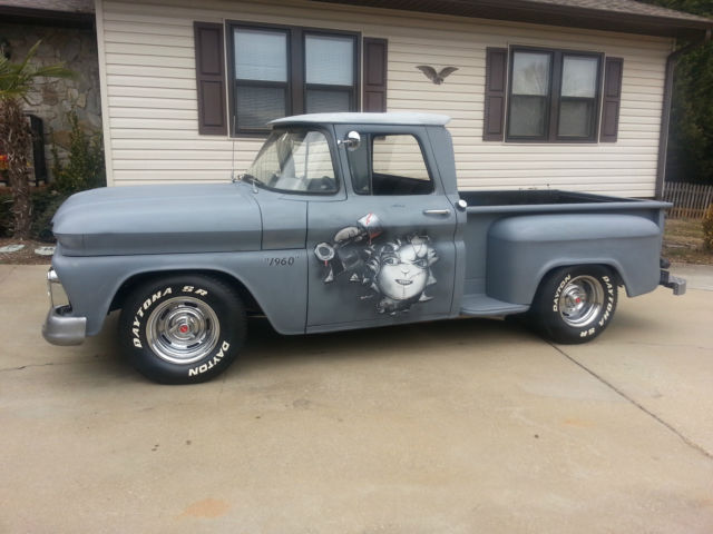 1960 Chevrolet C-10 (grey/grey)