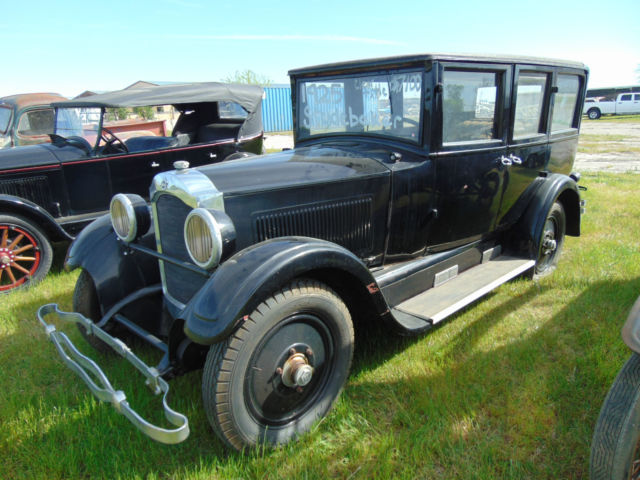 1925 Studebaker EQ (Black/Brown)