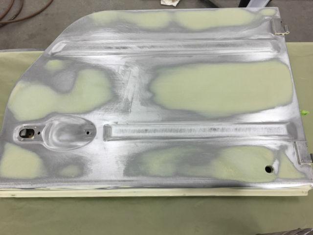 1973 Volkswagen Thing (Cream w/ Blue Accents (Acapulco Theme)/Black)