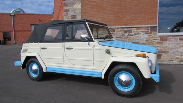 1973 Volkswagen Thing (Cream w/ Blue Accents (Acapulco Theme)/Black)