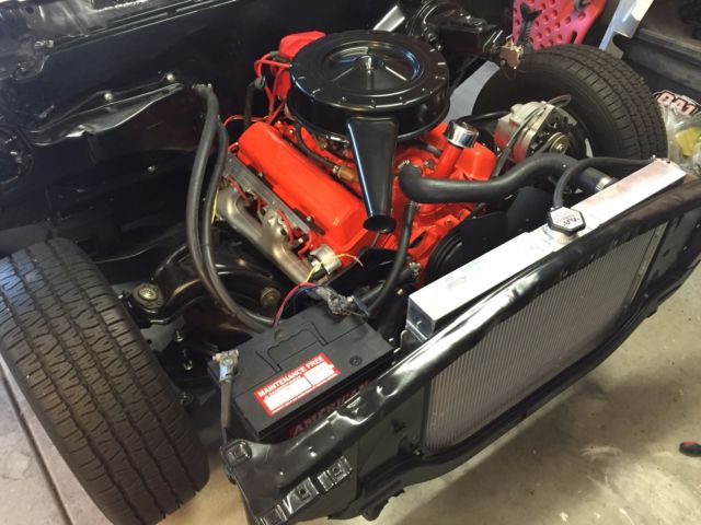 1964 Chevrolet Chevelle (primer/Beige)