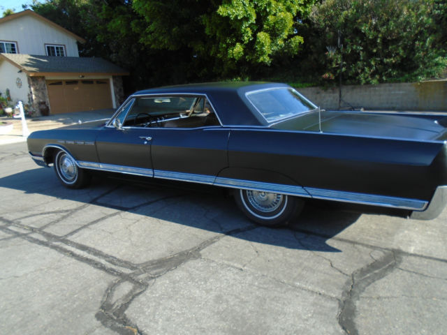 1965 Buick Electra (Black/Tan)