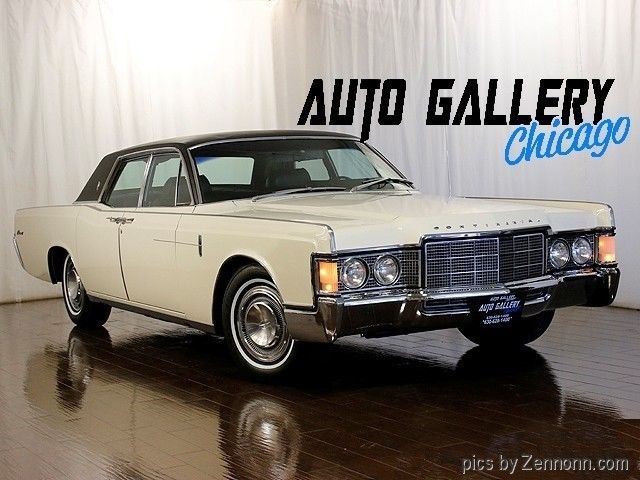 1969 Lincoln Continental (White/Black)