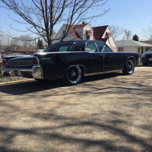 1961 Lincoln Continental (Black/Red)