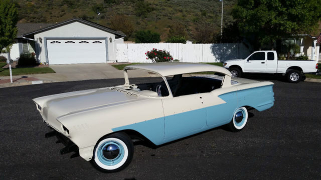 1958 Chevrolet Bel Air/150/210 (Custom two-tone Cream and Turquoise/Interior not completed)