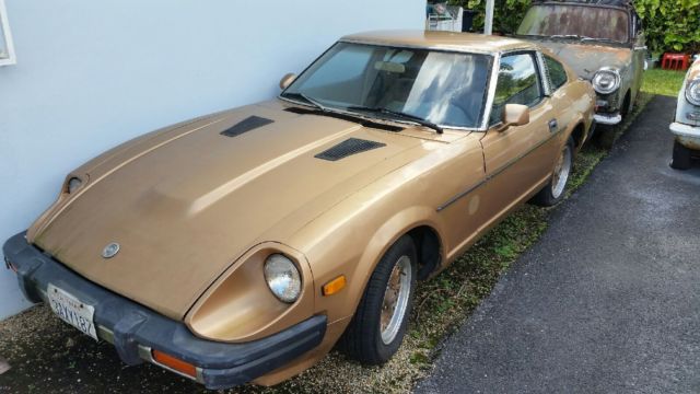 1979 Datsun Z-Series (Gold/Tan)