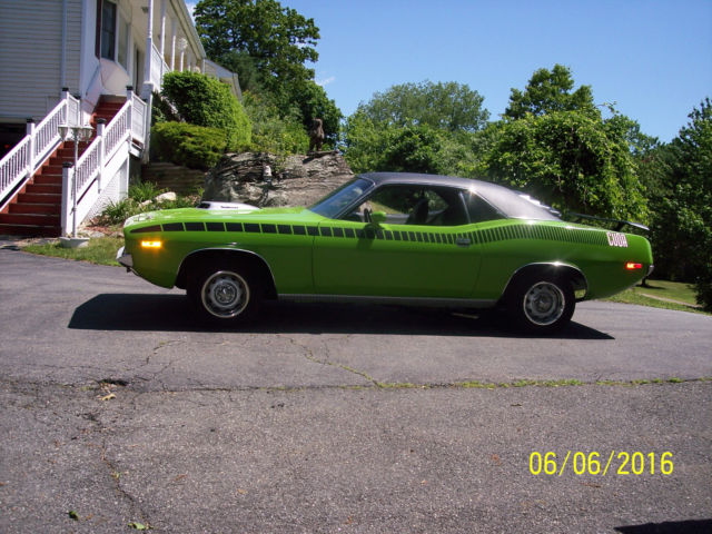 1974 Plymouth Barracuda (Green/Black)