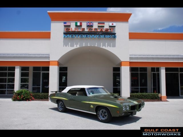 1970 Pontiac GTO (Green/Tan)