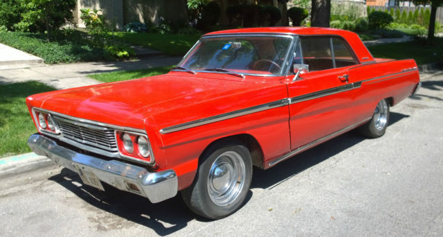 1965 Ford Fairlane (Red/Red)