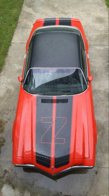 1970 Chevrolet Camaro (Red/Black)