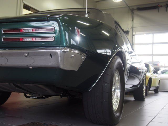 1968 Pontiac Firebird (Green/Black)