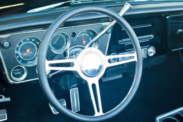 1972 Chevrolet Blazer (Black/Black)