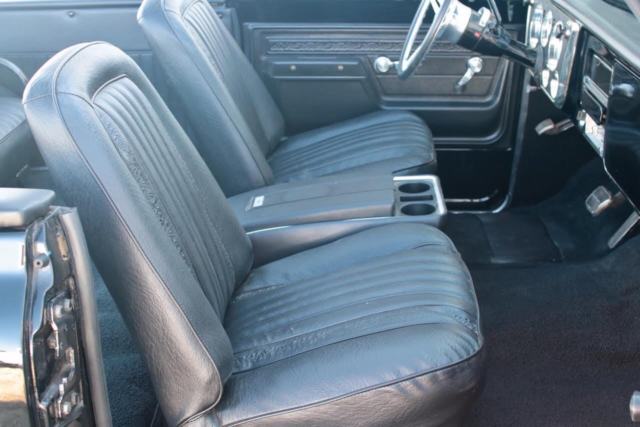 1972 Chevrolet Blazer (Black/Black)