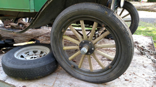 1922 Ford Model T (Medium green and Black/Medium Green)