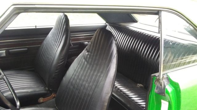 1972 Dodge Dart (Green/Black)