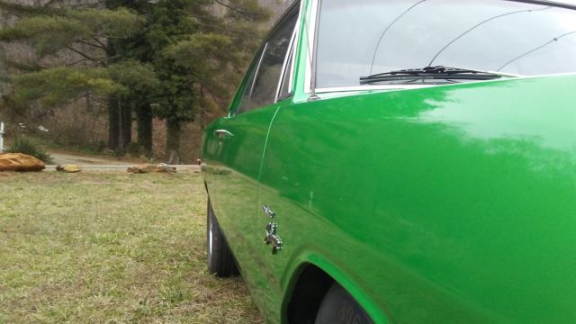 1972 Dodge Dart (Green/Black)