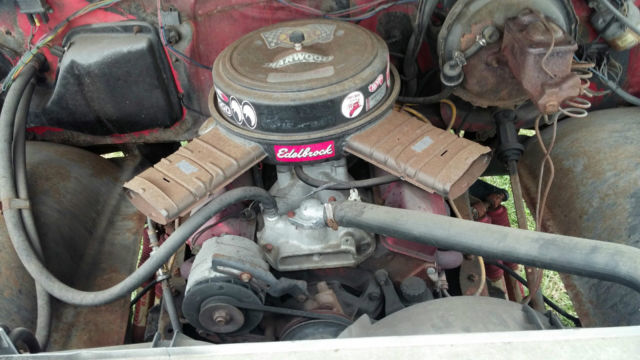 1976 Chevrolet C/K Pickup 1500 (Black/Black)