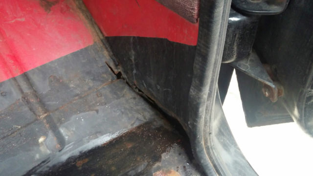 1976 Chevrolet C/K Pickup 1500 (Black/Black)