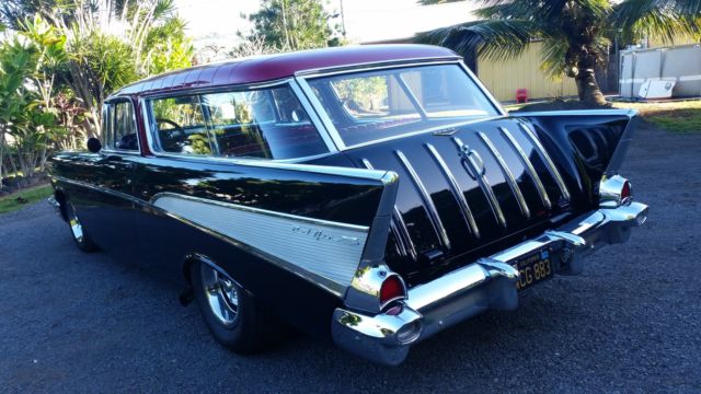 1957 Chevrolet Bel Air/150/210 (Black body Red Roof/Red)