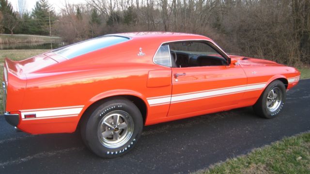 1969 Ford Mustang (Orange/Black)