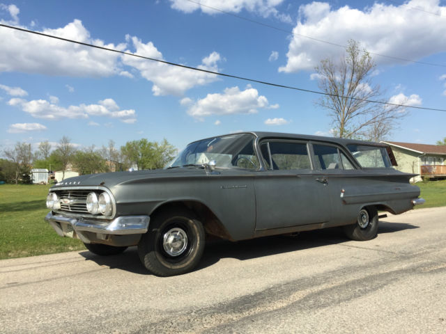 1960 Chevrolet Impala (Blue Green/Dark Green)