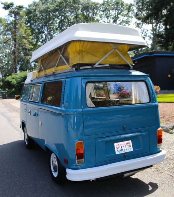 1978 Volkswagen Bus/Vanagon (Blue/Brown)