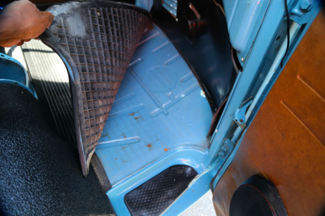 1978 Volkswagen Bus/Vanagon (Blue/Brown)