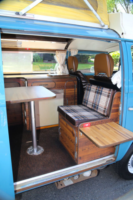 1978 Volkswagen Bus/Vanagon (Blue/Brown)