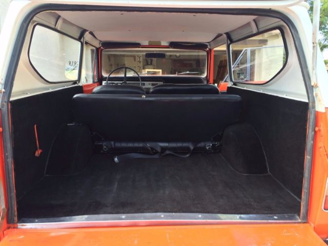 1973 International Harvester Scout (Orange/Black)