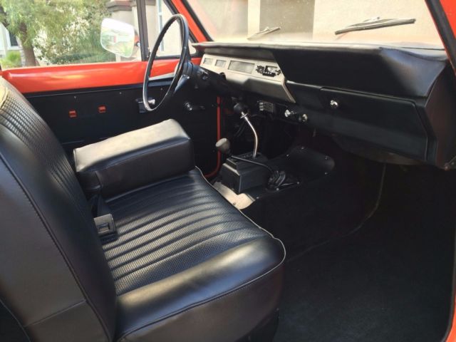 1973 International Harvester Scout (Orange/Black)