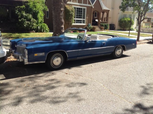 1976 Cadillac Eldorado (Blue/White)