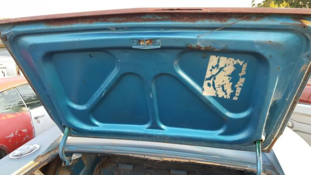 1970 Dodge Charger (Blue/White)