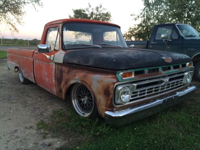 1964 Ford F-100 (Mismatch Patina/Red)