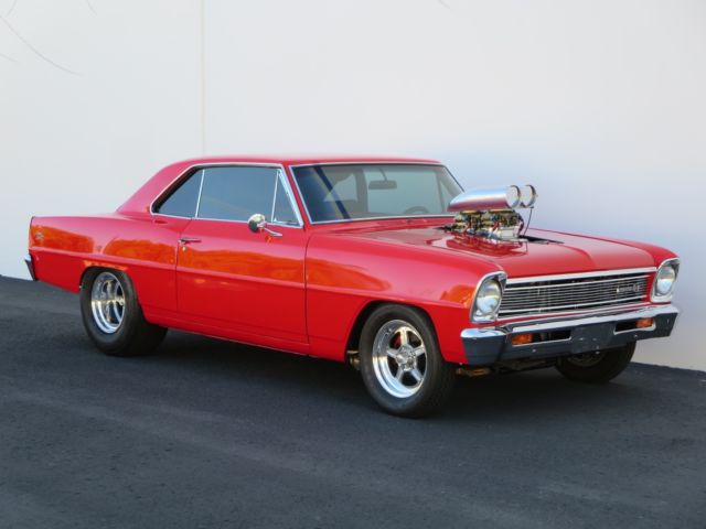 1966 Chevrolet Nova (Red/Black)