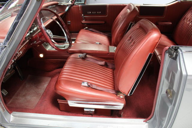 1963 Chrysler 300 Series (Gray/Red)