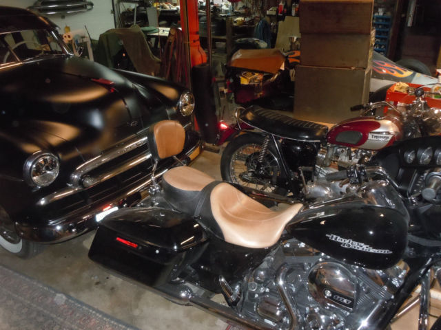 1949 Chevrolet Fleetline Salon (Satin Black/Brown)