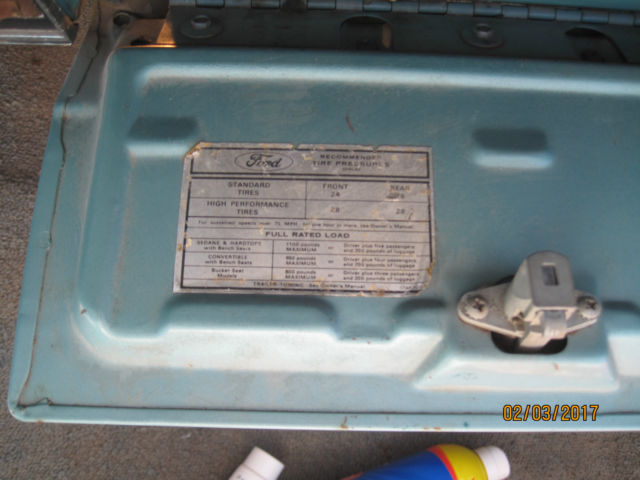 1967 Ford Galaxie (Blue/Blue)