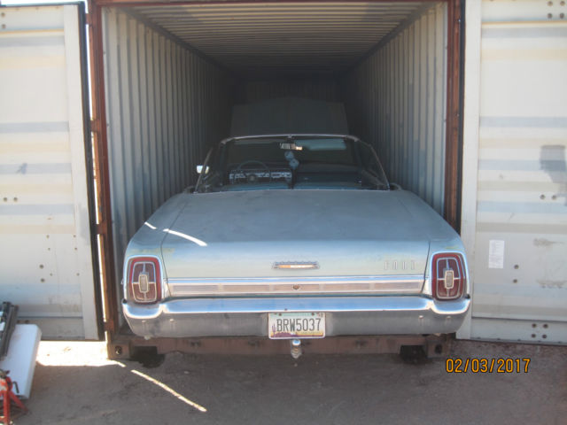 1967 Ford Galaxie (Blue/Blue)
