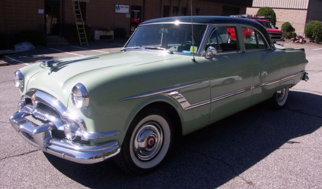 1953 Packard Cavalier (Green/Green)