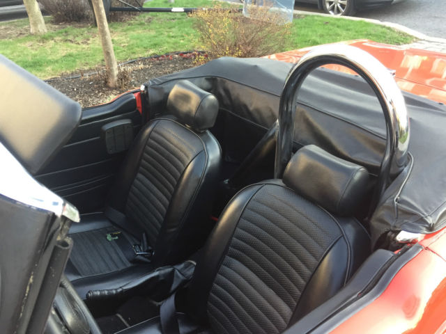 1973 Triumph TR-6 (Red/Black)