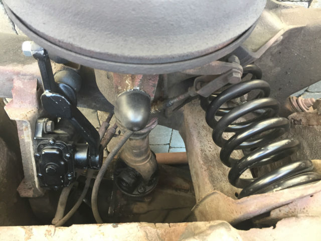 1973 Triumph TR-6 (Red/Black)