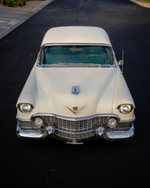 1954 Cadillac Fleetwood (Blue/Blue)