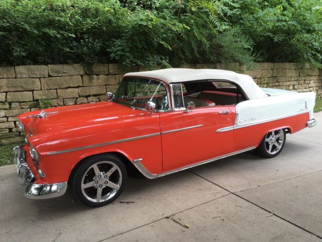 1955 Chevrolet Bel Air/150/210 (Red and Cream/Red and Cream)